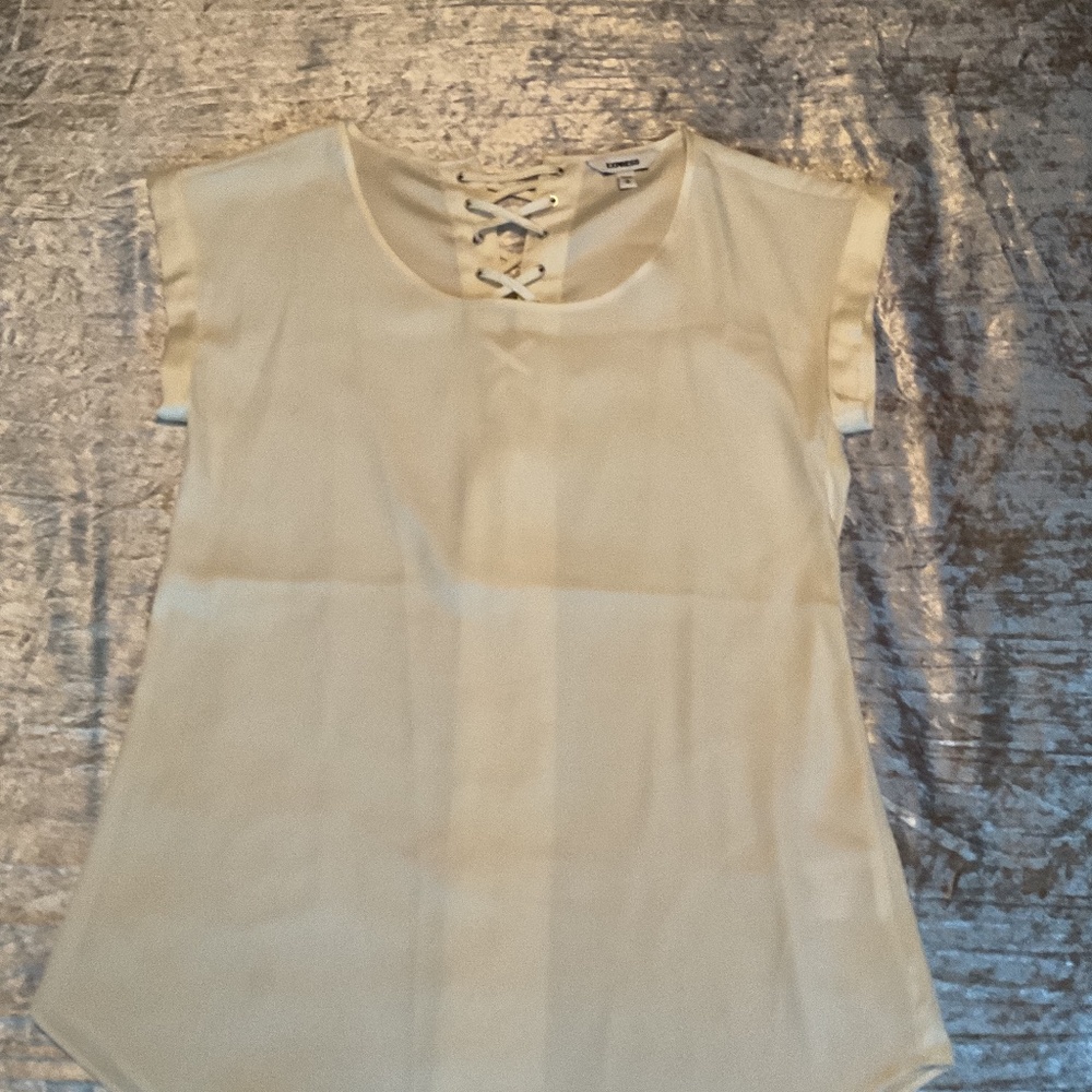 Express lace up gramercy tee